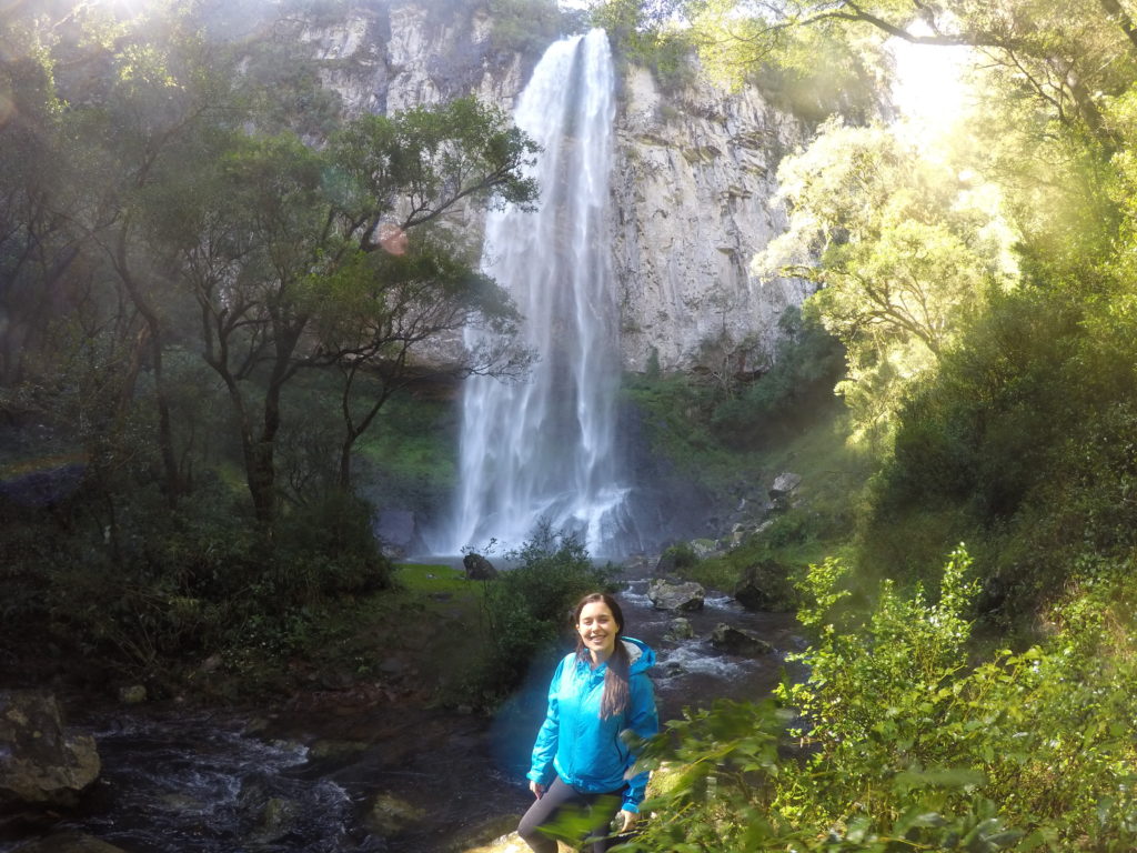 Trilha Cachoeira das Gêmeas Gigantes